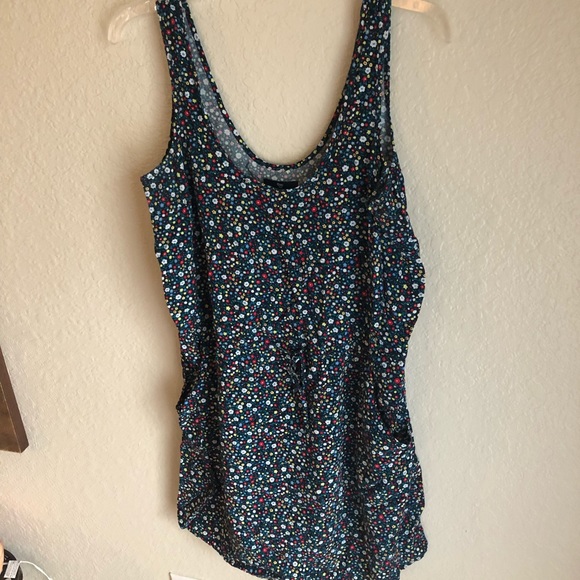 Lightweight simple dress with pockets. 👗 - Picture 1 of 7